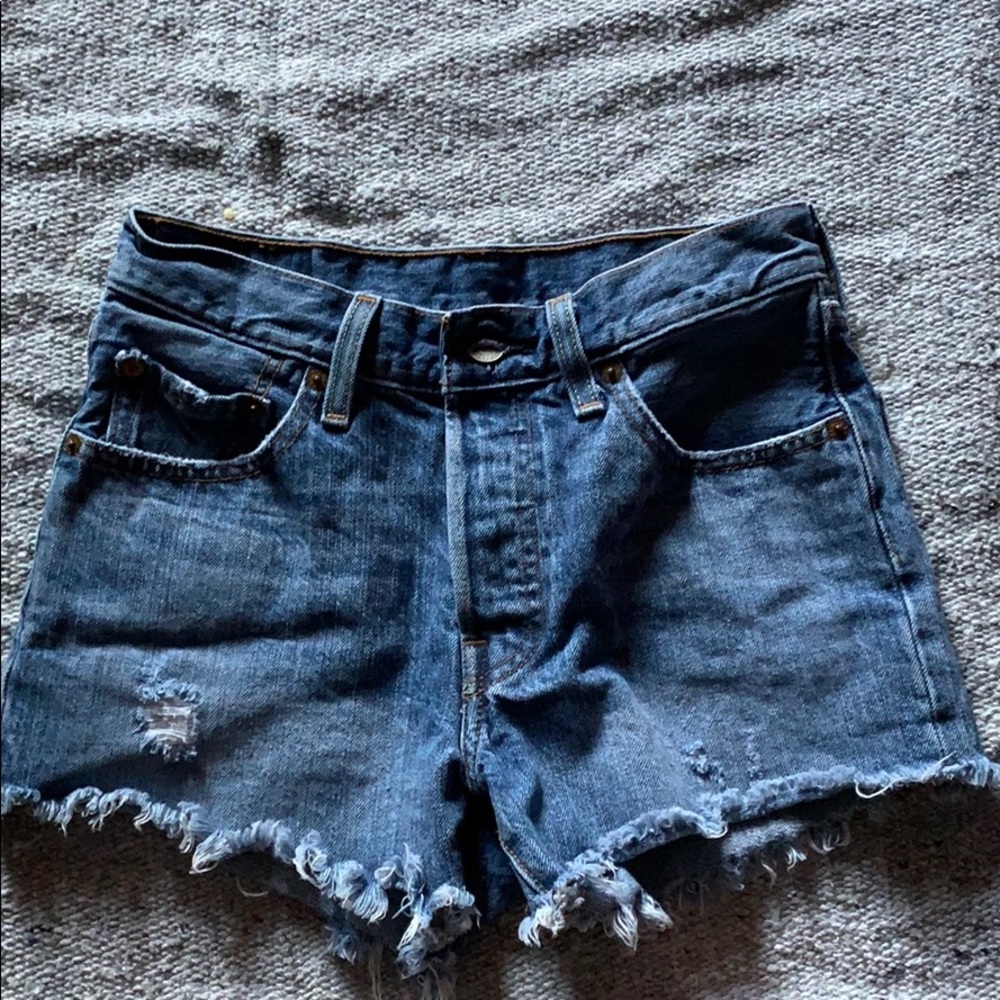 501 LEVI SHORTS